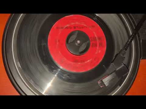 The Rip Chords - “Hey Little Cobra” (1963/1964, 45 RPM vinyl play!)