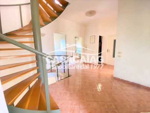 VILLA IN TRIFAMILIARE - CASALPALOCCO