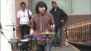 Download lagu MUSIKNYA ENAK BANGET DINIKMATI GUYS -- CALUNG FUNK MALIOBORO YOGYAKARTA mp3 Download lagu MUSIKNYA ENAK BANGET DINIKMATI GUYS -- CALUNG FUNK MALIOBORO YOGYAKARTA mp3