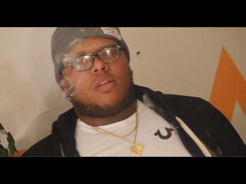 SMACKKMAN - 500 DEGREES FT. MARK DUBB ( DIR. @LOOPLOWWFOZ @FOZVHS )