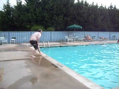 Fat Man Lands Face Plant!!