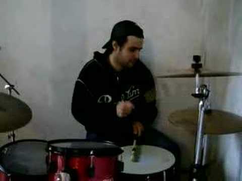 Jonathan Correa Tocando Bateria