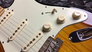 Video thumbnail for Parallel Universe Strat-Tele Hybrid by napervillemusic