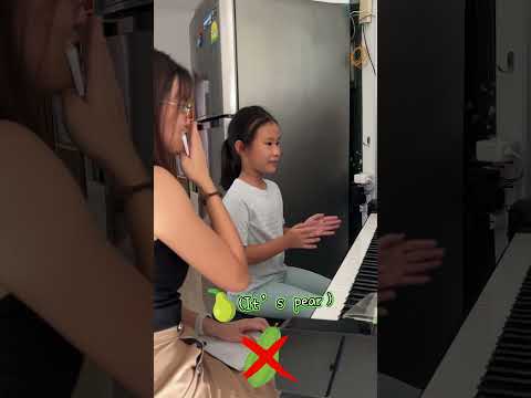 Putting Fruits Into Rhythm: Liu Yiran (9 yrs old) Played 'Minuet and Trio' 🍉🎹 | Teacher Belle Music Class
