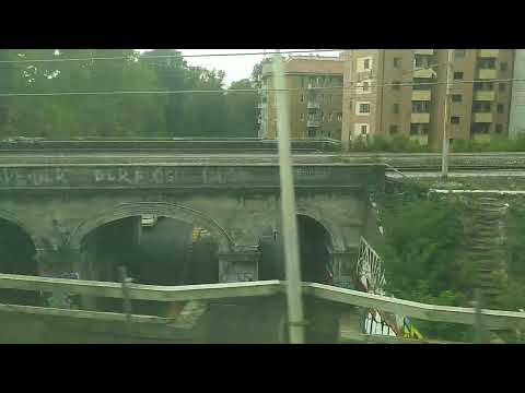 Milano Centrale - Milano Lambrate dal finestrino.