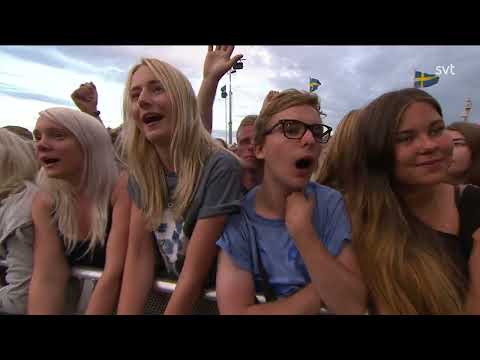 Allsångsscenen är din – Håkan Hellström