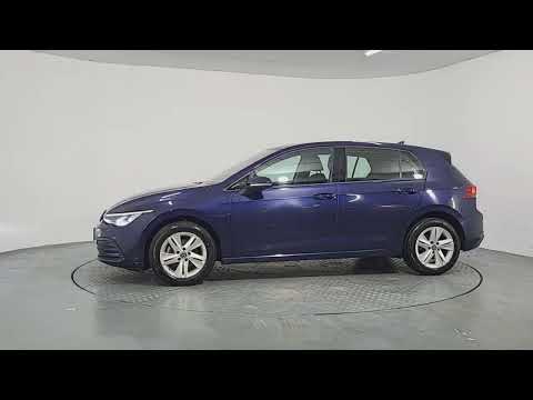 Volkswagen Golf LIFE 2.0 TDI 115HP Diesel Manual - Image 2