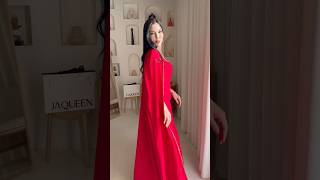 جلابية فاخر  بالون الأحمر بتصميم عصري