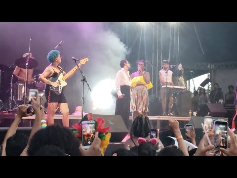 Flutua - Johnny Hooker e Liniker | Ao Vivo no Bloco do Amor Marginal | Olinda - PE | Carnaval 2019