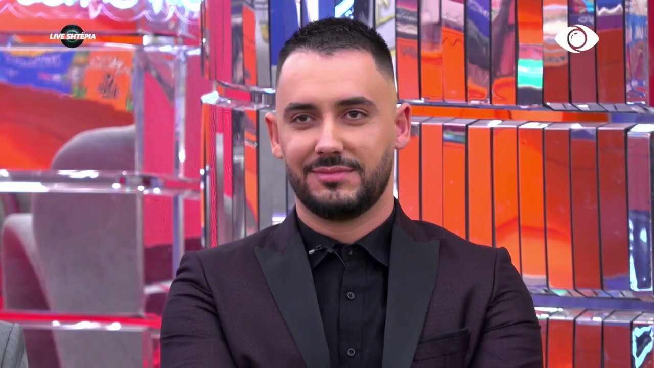 Me tipa si Keijsi…/ Debat midis Kristit dhe Keisjit: Plumbi del me…