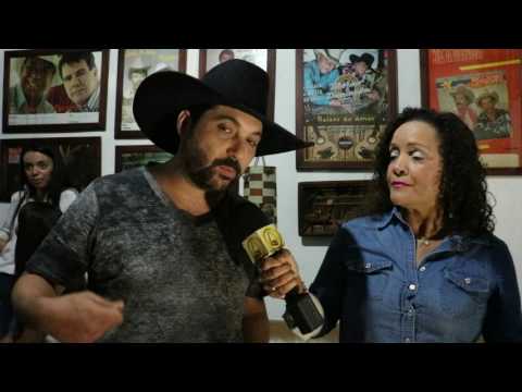 EDSON E HUDSON+CRIS PAPO LOCO+CERVEJA= OLHA AI NO QUE DEU!!!