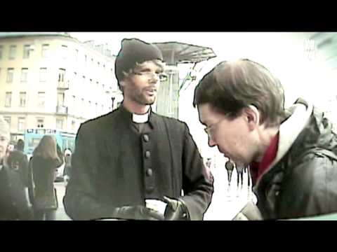 Alex Schulman som präst!