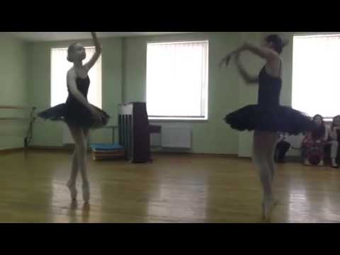 Ivanna Kaspryk & Natalie Veretko - Ocean and pearls