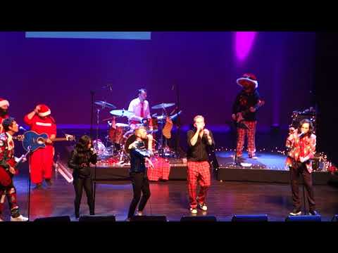 "Fly" (Sugar Ray) Mark McGrath and The Band of Merrymakers Live December 2016