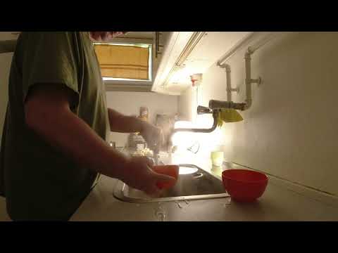 MongoTV_9395 - Blander SAFTEVAND Onsdag Aften Imens Laver VARM MAD