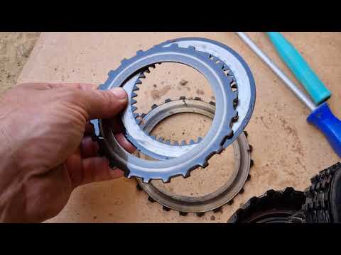 Разобрал коробку от Хонда Фит. Вариатор. 2003 год. Пробег 350 тыс. км.