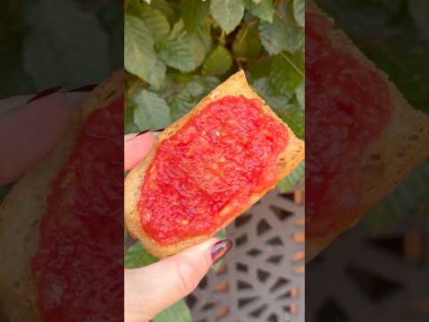 Pan Con Tomate: Spanische Tapas / Mittagessen-Idee für den Sommer