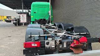 Scania R580 8x4 Tridem Euro 6 chassis truck for sale - Image 4 | Autoline Scania R580 8x4 Tridem Euro 6 chassis truck | Image 4 - Autoline