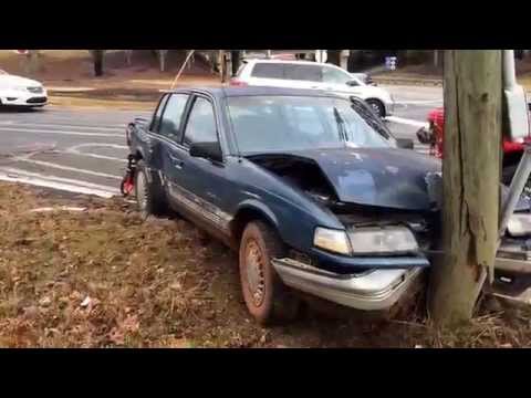 Chase ends in Statesville wreck (2-10-15)