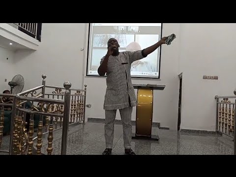 JUMP AM PASS BRO IFY ONYEACHONAM AT THRONE OF GRACE CHURCH ABOH DELTA STATE ©2021