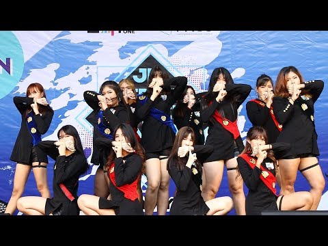 180526 'Zillion Zodiac' cover 'Intro+Secret+Dreams Come True'(WJSN) @ SIAM SQUARE 1 JK Street