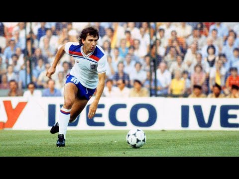 Bryan Robson – Captain Marvel 🇬🇧 | Best Skills & Goals