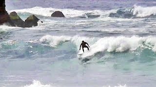 preview picture of video 'Surf's Up At Rockaway Beach'