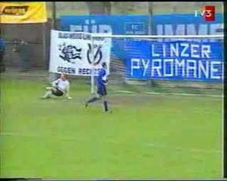 FC Blau-Weiss Linz - FC Zeltweg 3:1, 4. 11. 2000