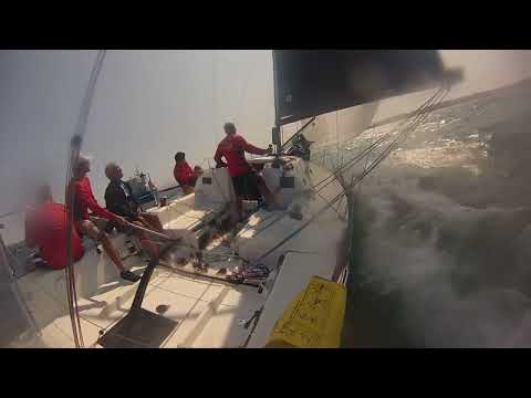 Regata Fuerzas Armadas | J/99 Gorilón