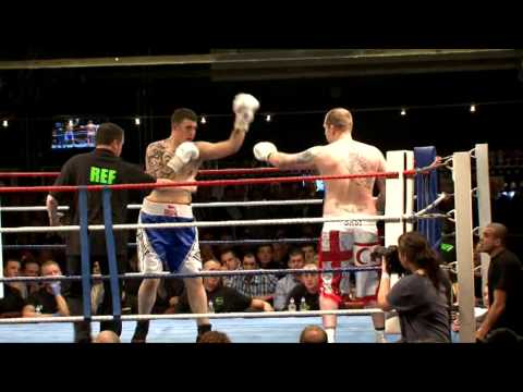 KBO Boxing - Tony Barrett v Rob Apps - Casino Rooms