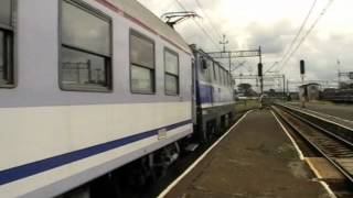 preview picture of video 'EC Wawel - szybkie manewry EPoki z barem / EuroCity train Wawel - fast maneuvers'