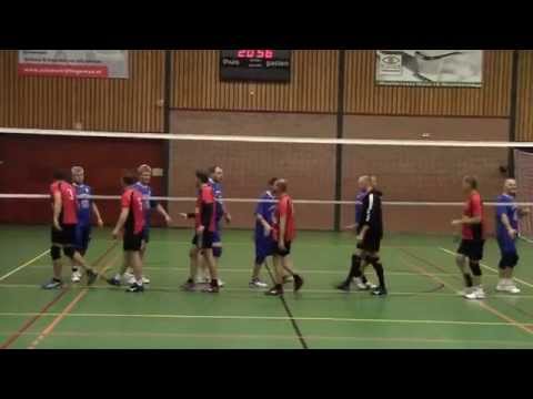 Volleybal Heren 2e kl  G  Steggerda H1   Steevast H3 25 09 2015