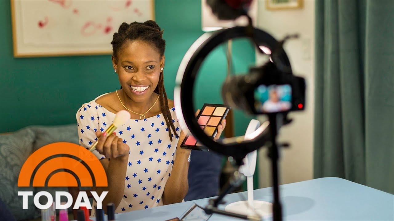 2025 workplace trends: Corporate influencers, ‘returnships,’ more