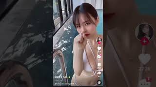 TikTokえちえち巨乳水着美女特集