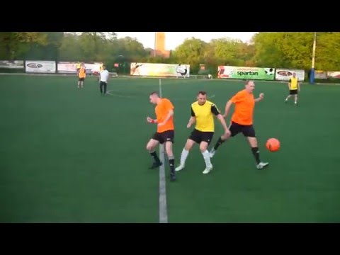 FC Oranje - Złodziejówka (05 05 2016r )