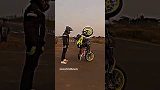 Whatsapp status video 🔥🔥 #stunt 😱 #motoholics12 #shorts #status #wheelie #adventure #viral #ktm