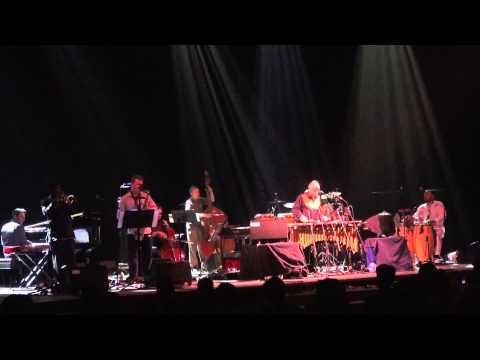 Mulatu Astatke - Yekermo Sew (live) Primavera Sound 2013