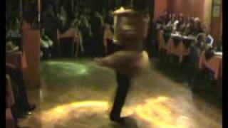 Claudio Villagra guillermina quiroga bailan en Porteño y Bailarin