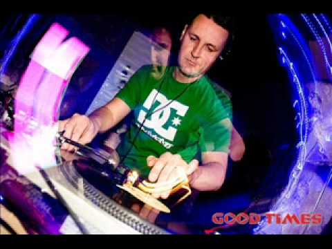 Secchi ft Orlando Johnson - I Say Yeah