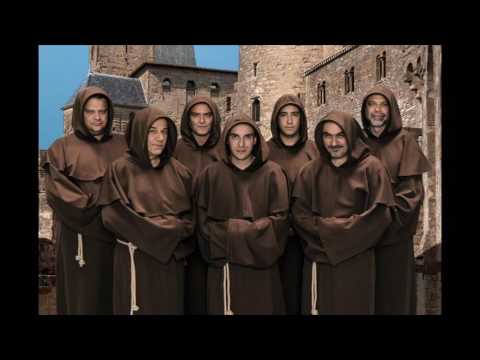 THE GREGORIAN VOICES  - Auld Lang Syne