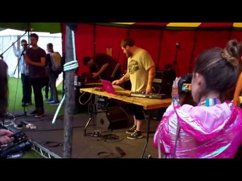 MICHAEL SEARY@LIMF 2015 BANJOSANDWITCH CHANNEL (TRACK)