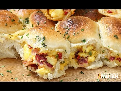 Cheesy Bacon and Egg Breakfast Bombs