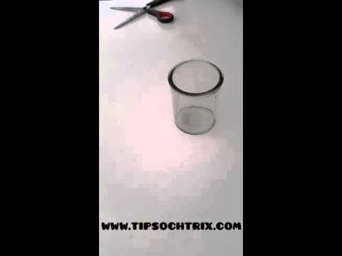 LJUSLYKTA OCH VAS AV GAMLA STRUMPBYXOR