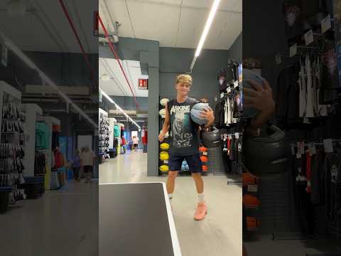 NUOVA PALLA DA BASKET PER NICHO!! #basketball #basket