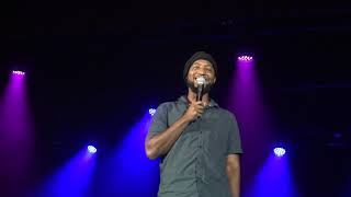 Comedian Loose Cannon live