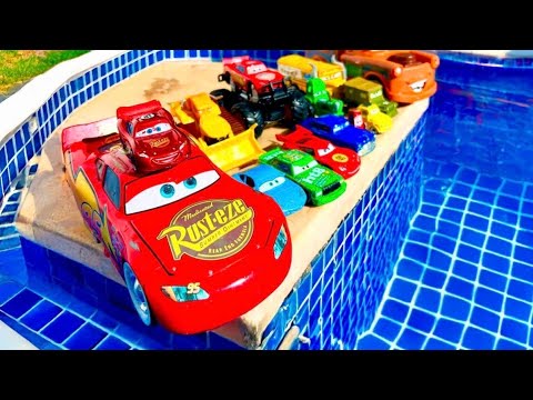 Disney Pixar Cars toys Review | Lightning McQueen, Finn McMissile, Mack, Doc Hudson,Cruz Ramirez