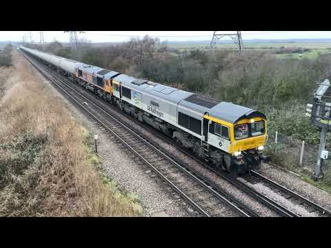 66694 + 66671 Tuesday 23rd December 2025