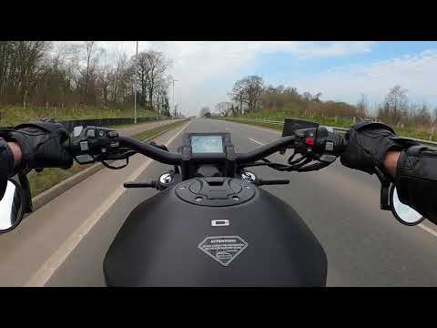 2025 Zontes ZT125-C Walkaround & Test Ride