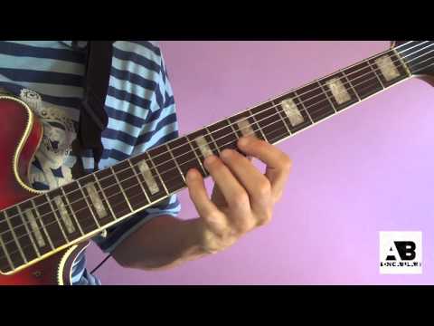 Polytonal linear idea, based on a major triad