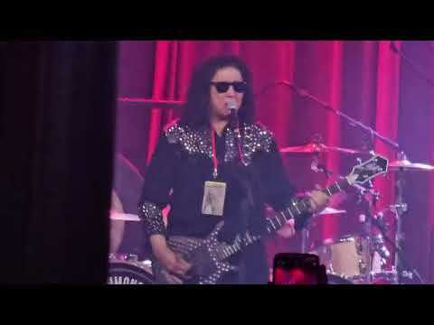 Gene Simmons Band Live (Deuce)  at Rock & Brews Illani 4/23/24 Ridgefield,Wa.